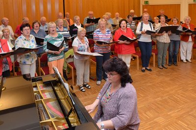 Mittwoch, 19.30 - 21.00 Uhr St. Magnus Singkreis